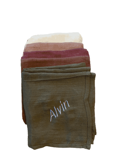 131872241 gulpekluter med navn.png